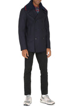 Carica l'immagine nel visualizzatore di Gallery, Cappotto doppiopetto in lana vergine