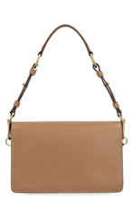 Carica l'immagine nel visualizzatore di Gallery, Borsa a spalla in pelle