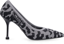 Carica l&#39;immagine nel visualizzatore di Gallery, Décolleté a punta
