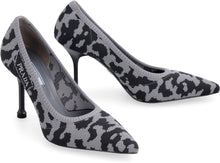 Carica l&#39;immagine nel visualizzatore di Gallery, Décolleté a punta
