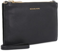 Carica l&#39;immagine nel visualizzatore di Gallery, Clutch in pelle martellata
