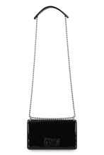 Carica l&#39;immagine nel visualizzatore di Gallery, Borsa a spalla in vernice
