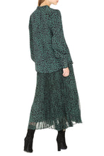 Carica l&#39;immagine nel visualizzatore di Gallery, Blusa in seta stampata
