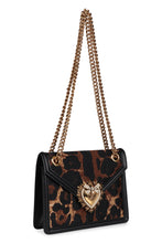Carica l&#39;immagine nel visualizzatore di Gallery, Borsa a spalla Devotion in tessuto jacquard
