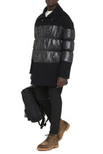 Carica l&#39;immagine nel visualizzatore di Gallery, Cappotto doppiopetto imbottito
