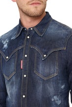 Carica l&#39;immagine nel visualizzatore di Gallery, Camicia in denim con logo
