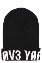 Carica l&#39;immagine nel visualizzatore di Gallery, Cappello in maglia di lana vergine
