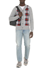 Carica l&#39;immagine nel visualizzatore di Gallery, Cardigan in lana
